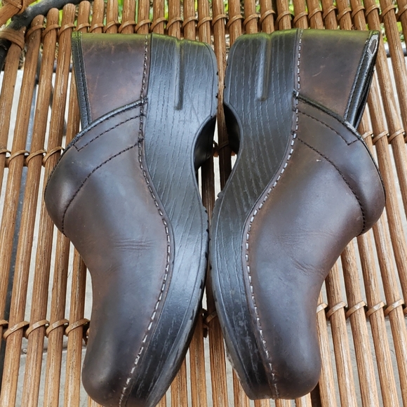 Dansko professional shoes. Previously enjoyed. - Picture 2 of 5